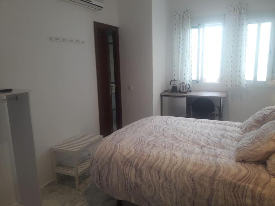 +++habitacion Y Bano Privado Entrada Independiente * Séville